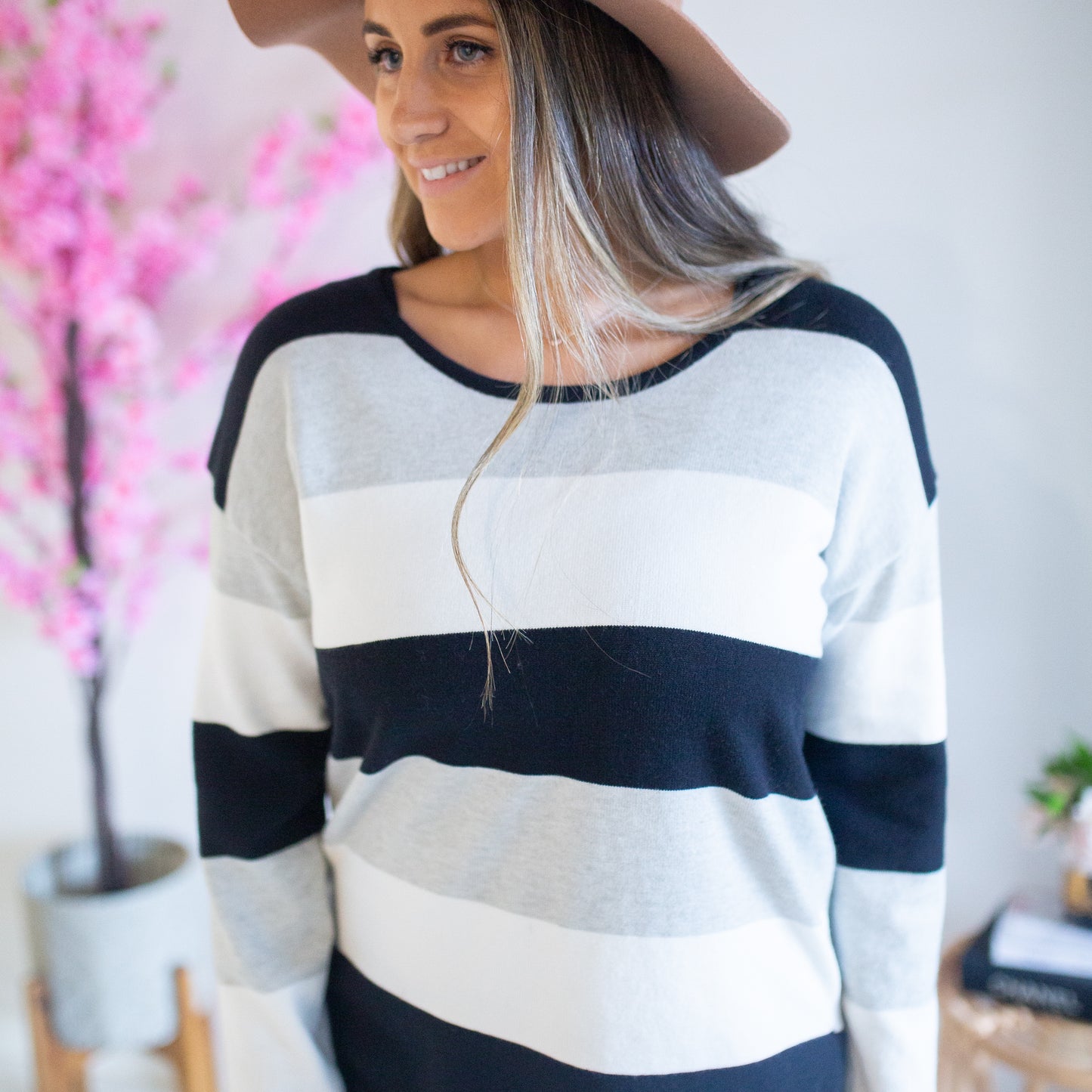 Stripe Knit - Black/Grey/White