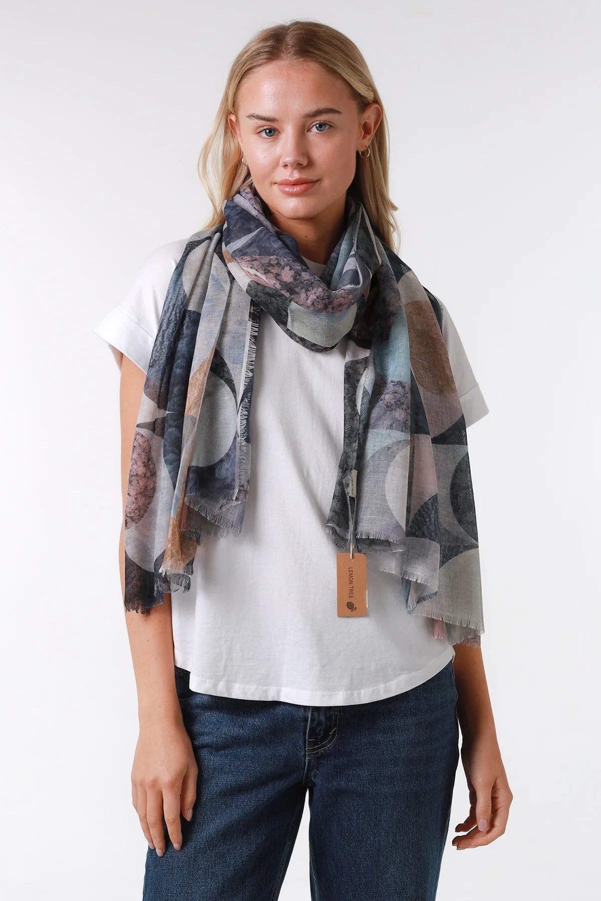 Quartz Scarf