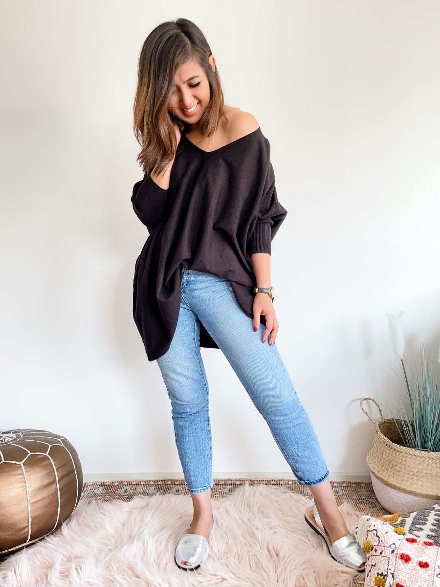 Box Vee Knit - Washed Black