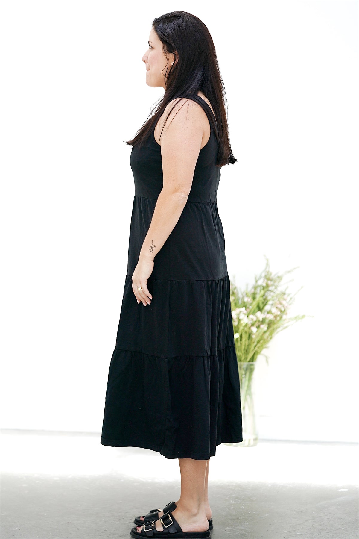 AAE Linen Midi Dress- Black